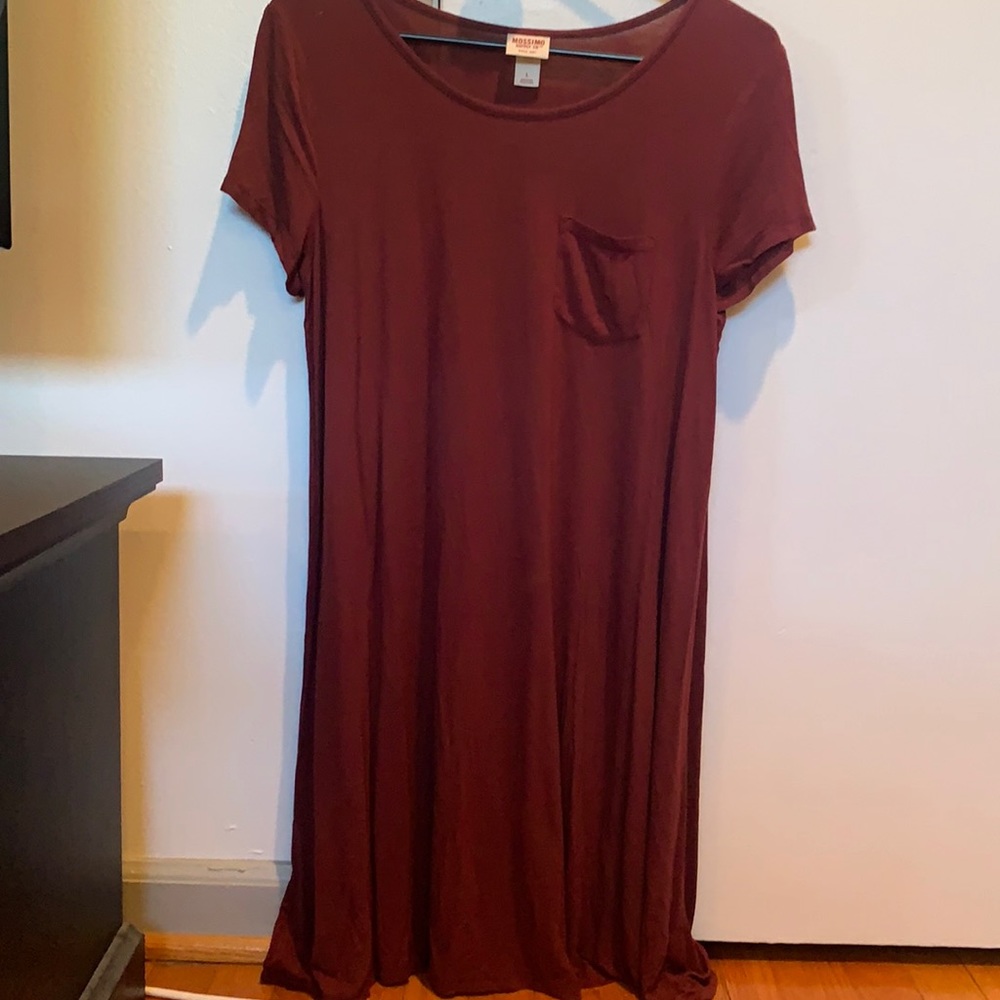 Maroon t shirt dress front pocket
